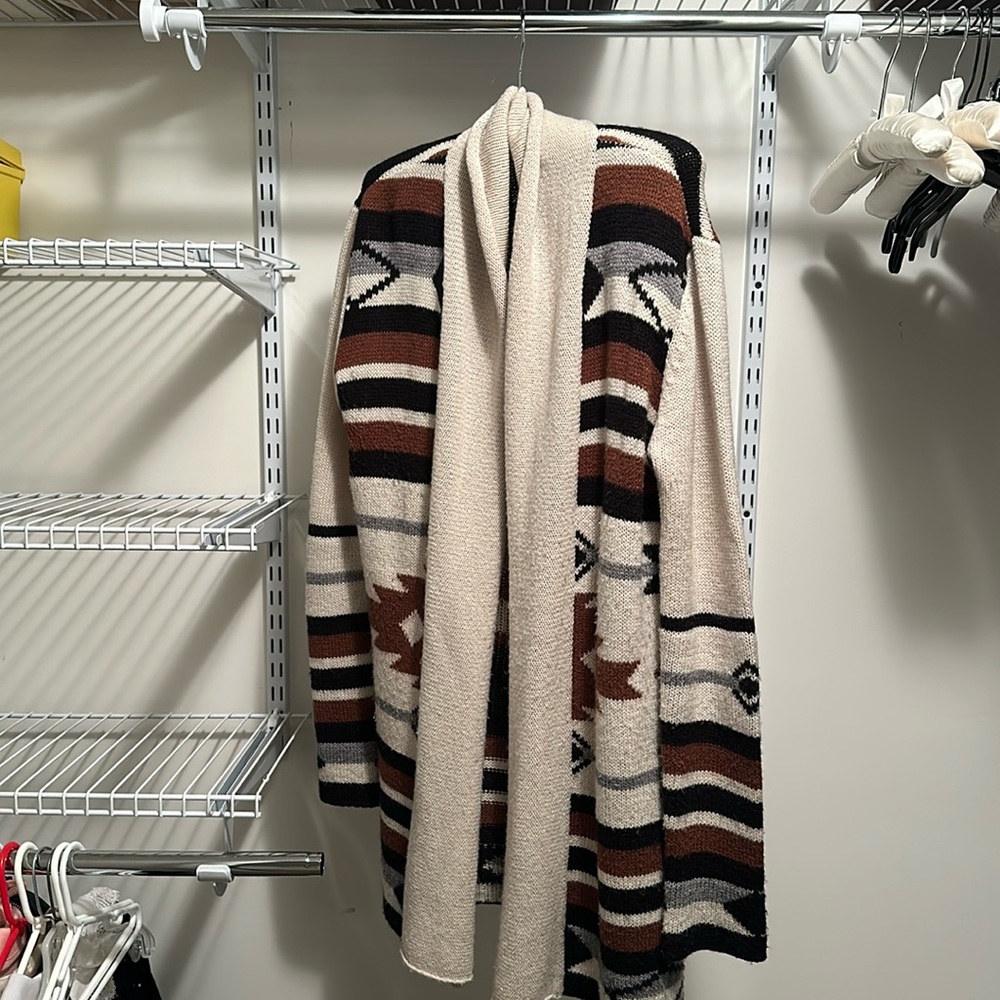 BB Dakota cardigan sweater.  Multi colors.  Size M